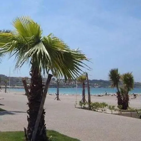 Le Parc Des Oiseaux Six-Fours-les-Plages